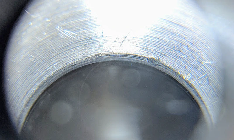 A close look at the critical edge of a Sinclair comparator insert shows some poor quality machining.